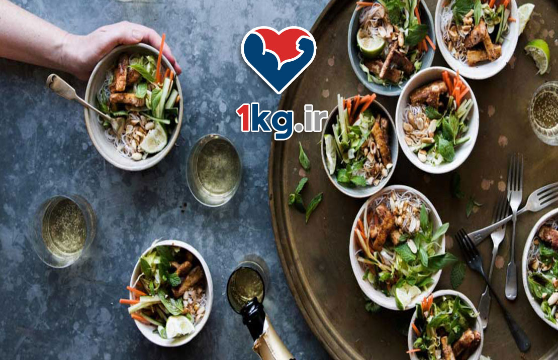 رژیم لاغری با مواد غذایی در دسترس: راهنمایی ساده و کاربردی برای کاهش وزن سالم 25 رژیم لاغری با مواد غذایی در دسترس: راهنمایی ساده و کاربردی برای کاهش وزن سالم