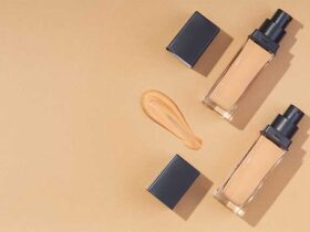 تفاوت قوطی‌های کرم‌پودر شیشه‌ای لوکس با پمپیِ کم‌هدررفت